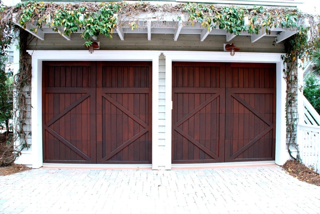 clean garage door